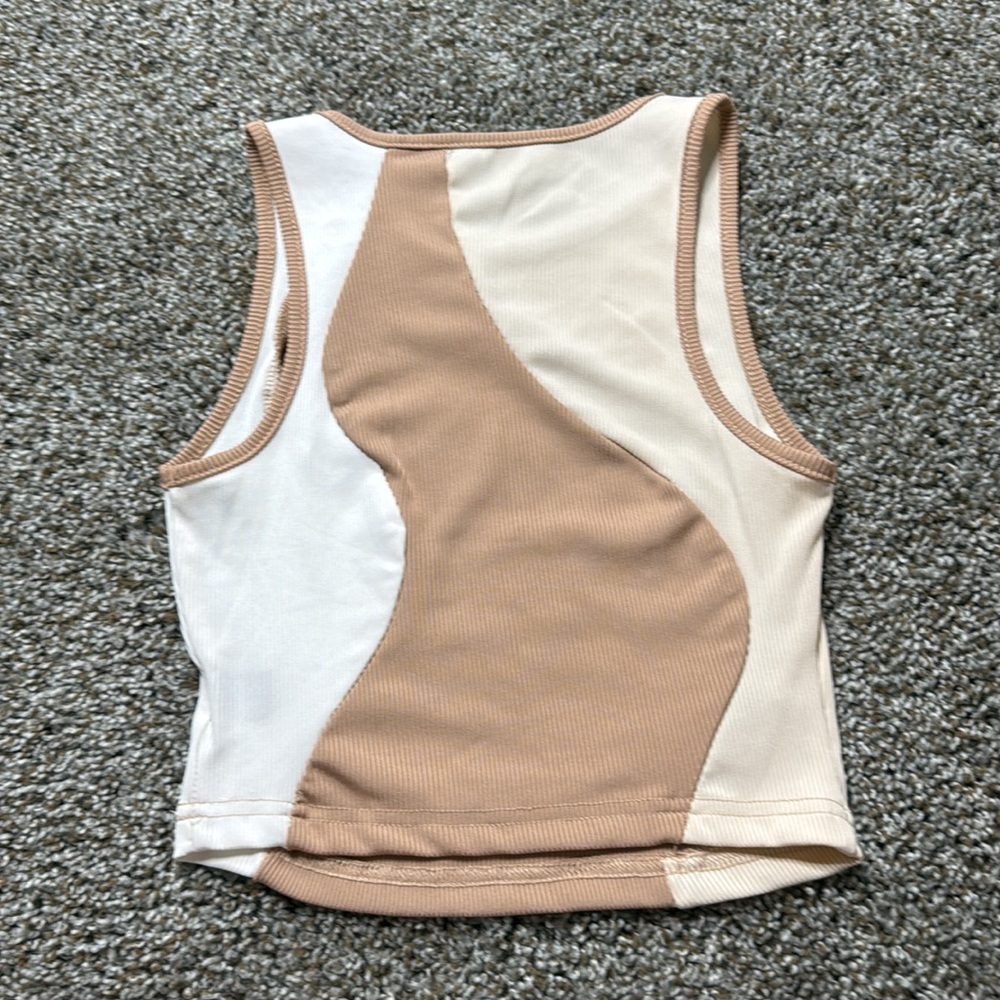 Colorblock Tank Top - Picture 2 of 3